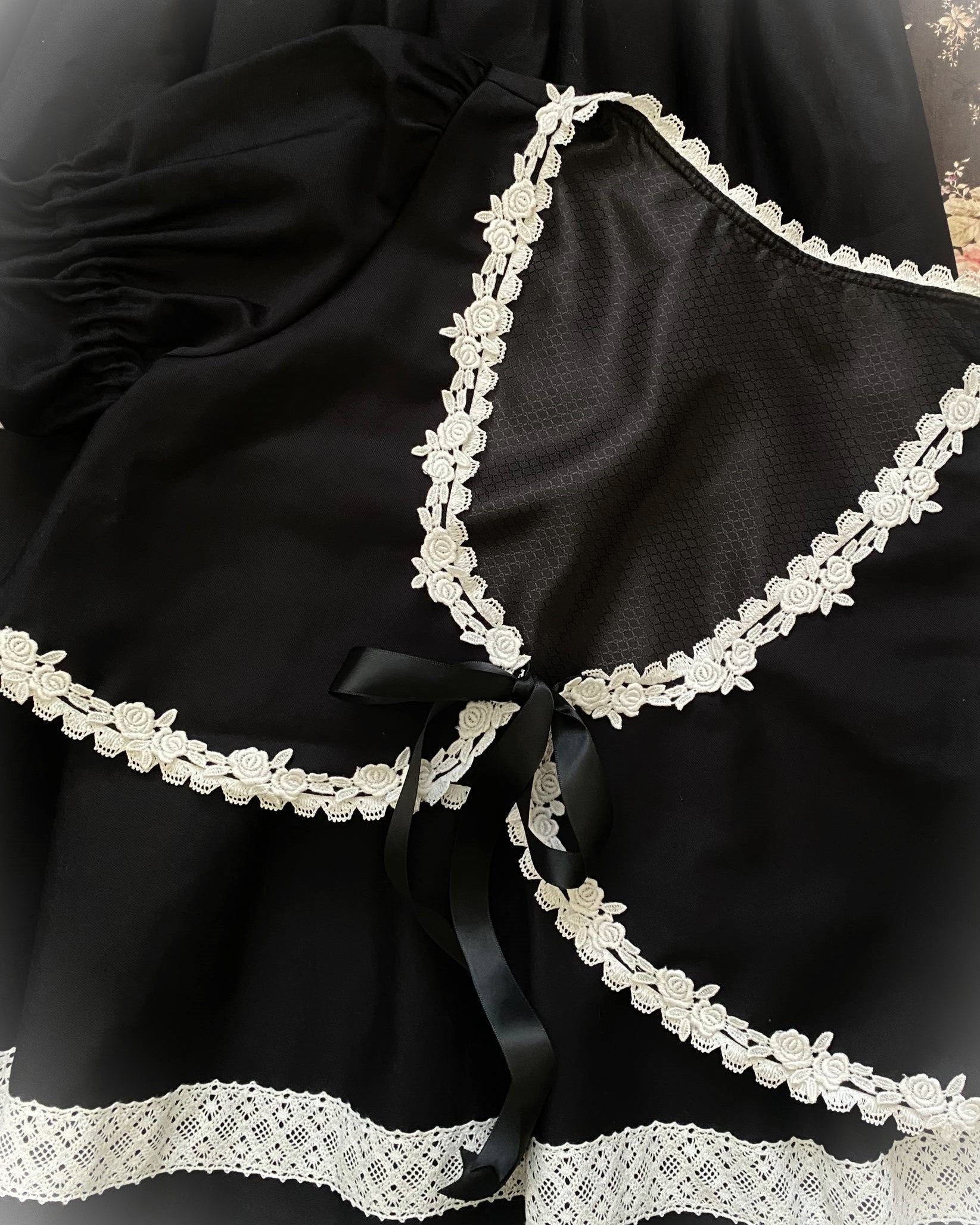 Torchon lace skirt & bolero set