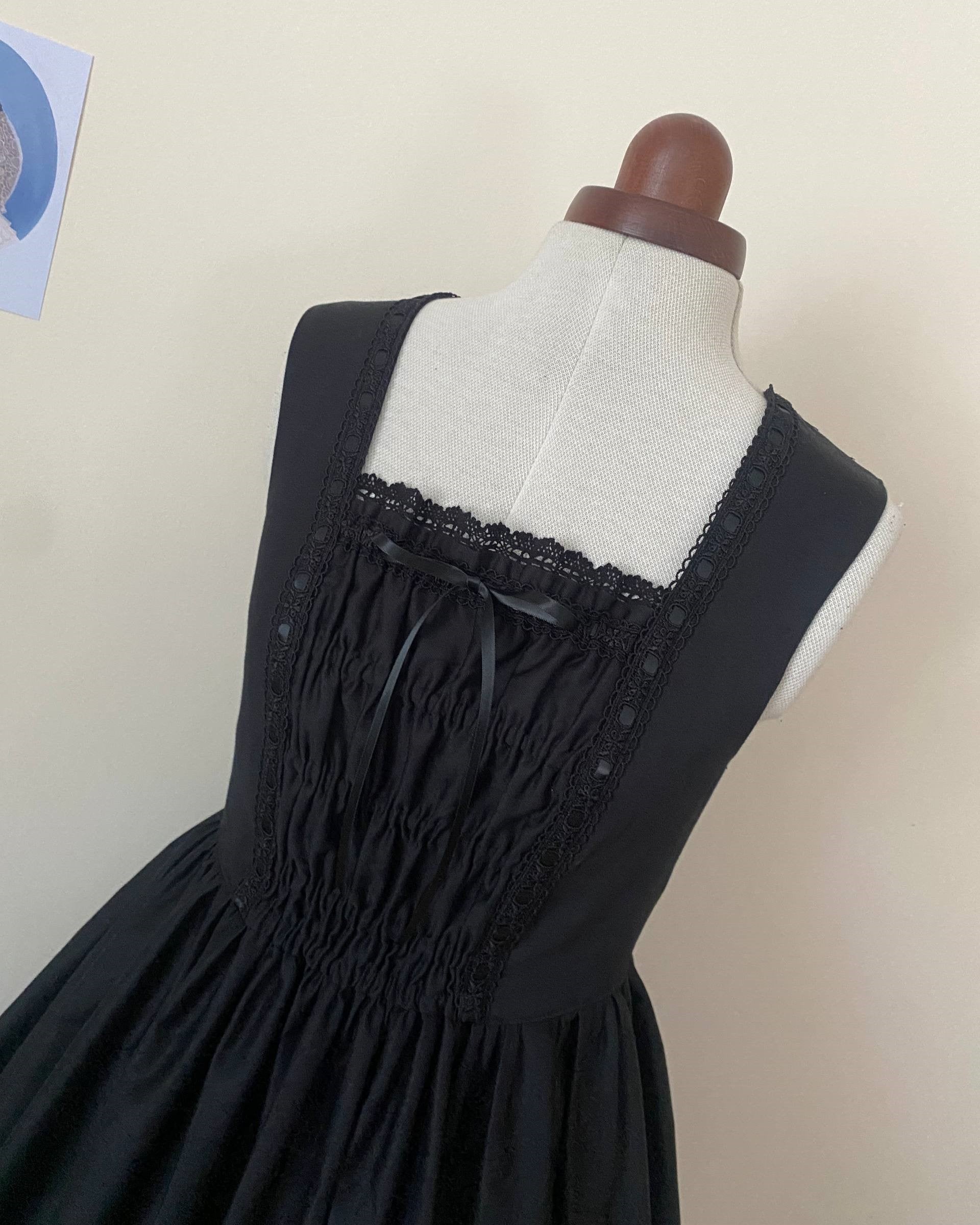 {Sample} Shirring JSK