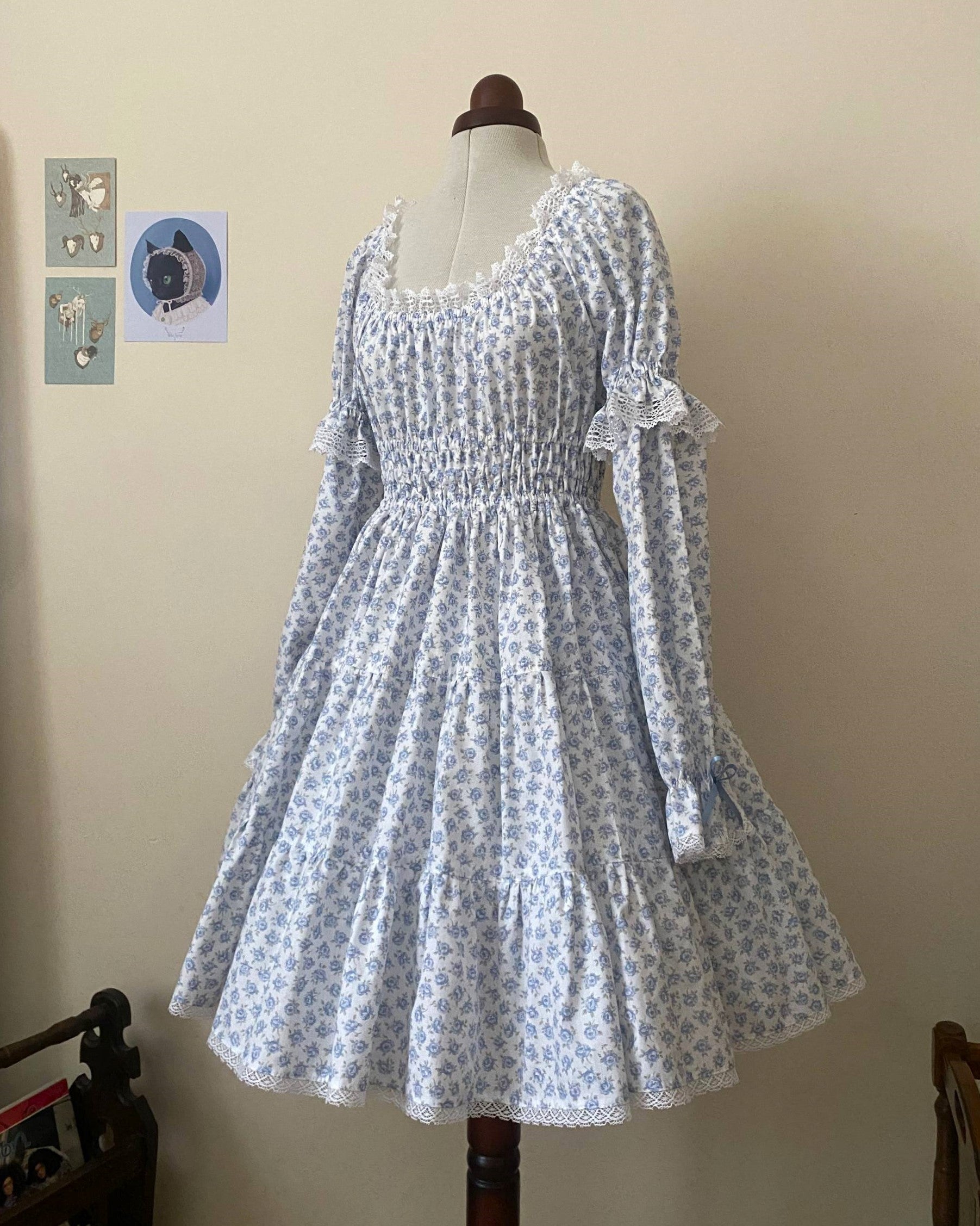 Blue rose shirring OP with detachable sleeves