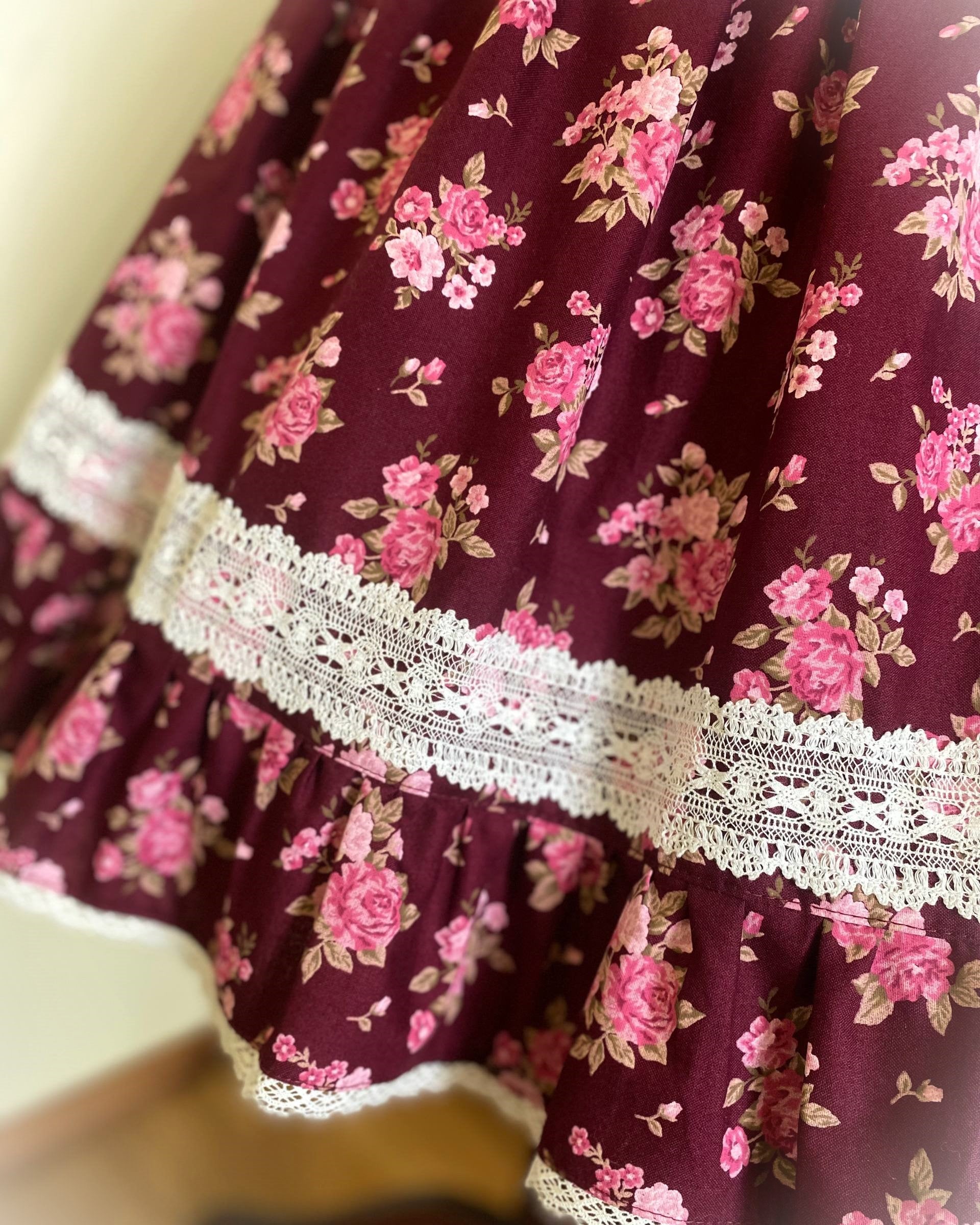 Bordeaux bouquet shirring OP