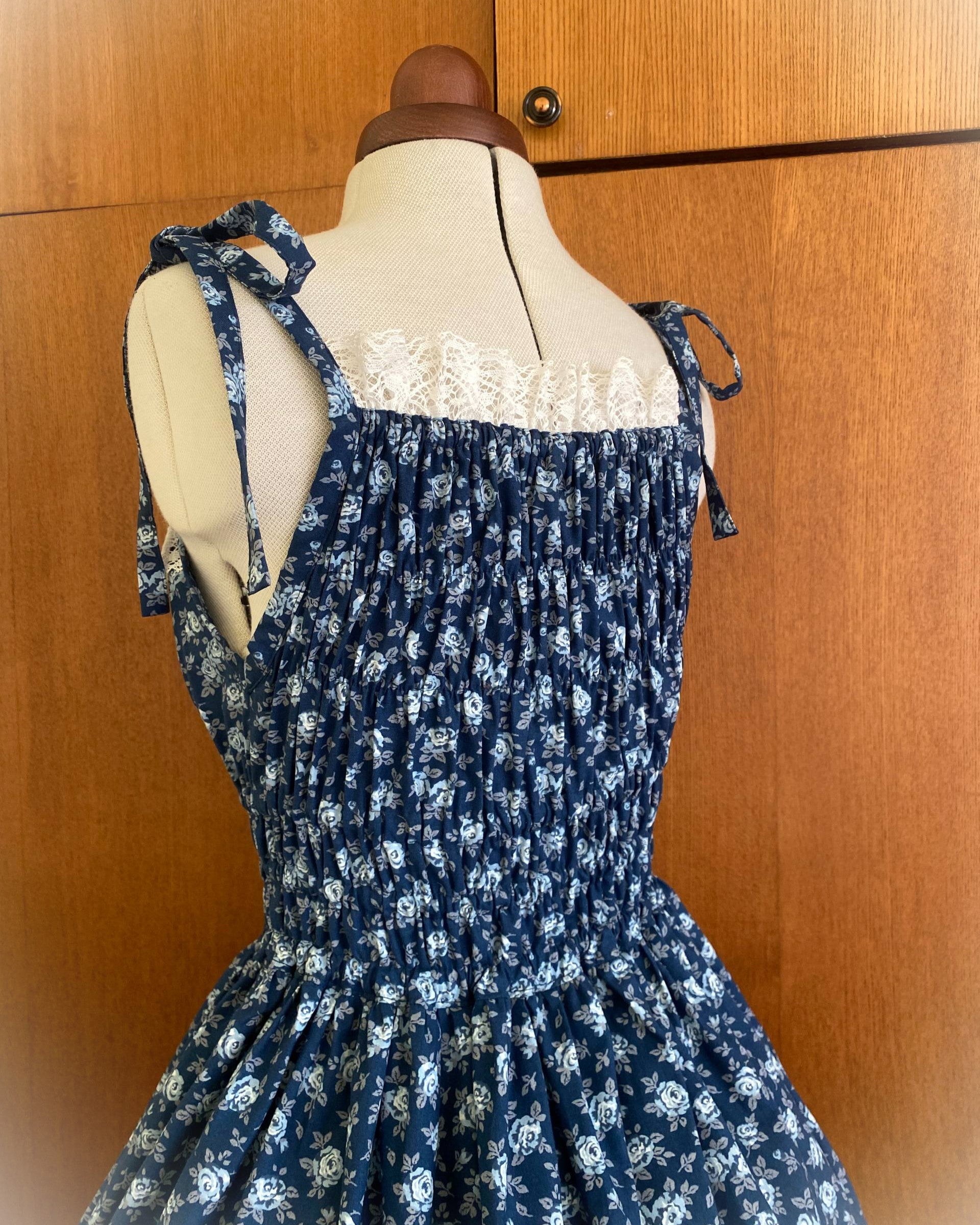 Blue rose shirring JSK