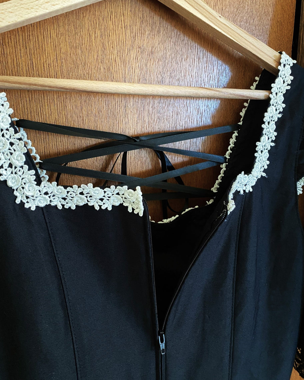 Frill wing JSK